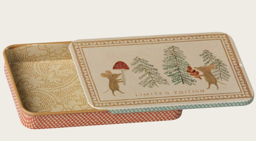 PREORDER Maileg Metal Box - Christmas Mice