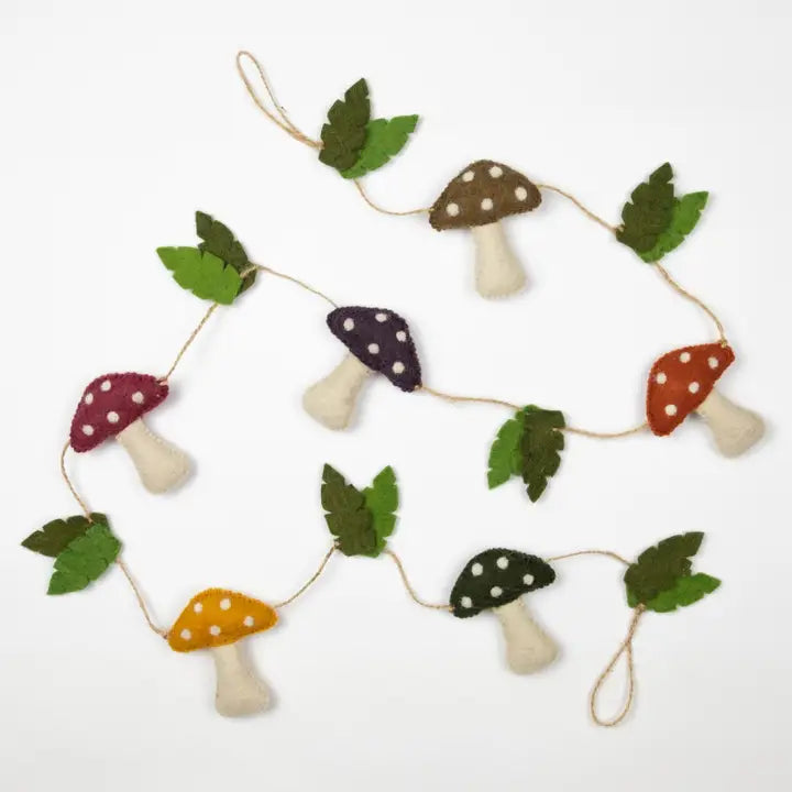 Felt Multicolor Spotted Mushroom Garland