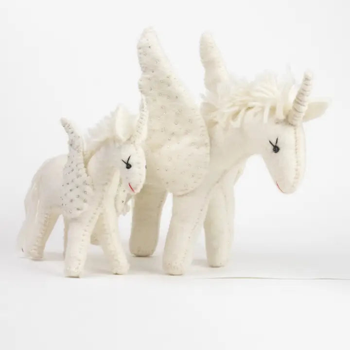 Large White Unicorn