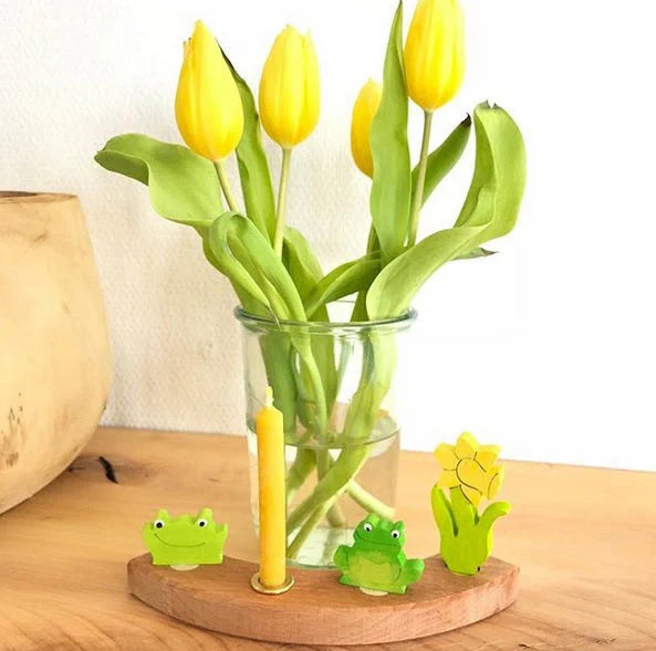 Deco Daffodil for Celebration Ring