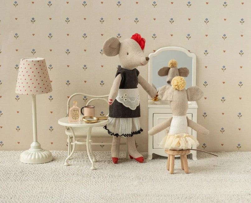 Maileg Beautician Mum Mouse