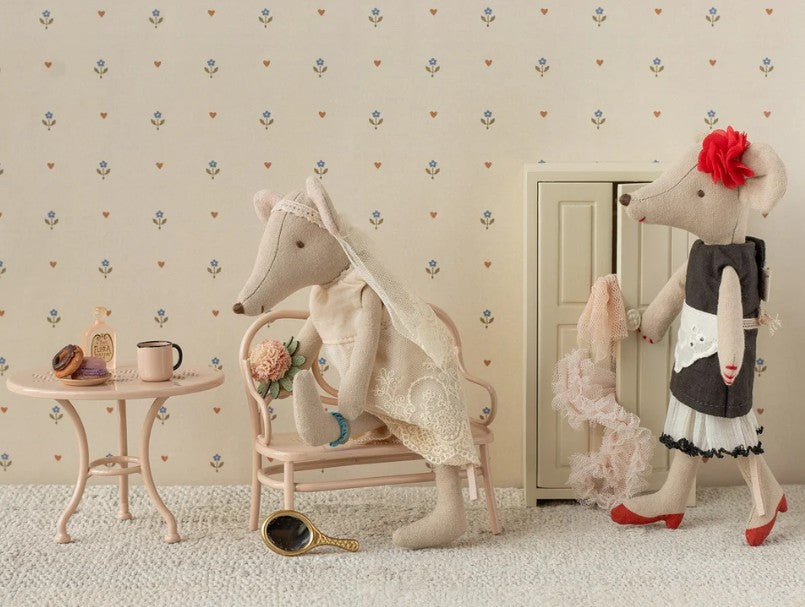 Maileg Beautician Mum Mouse