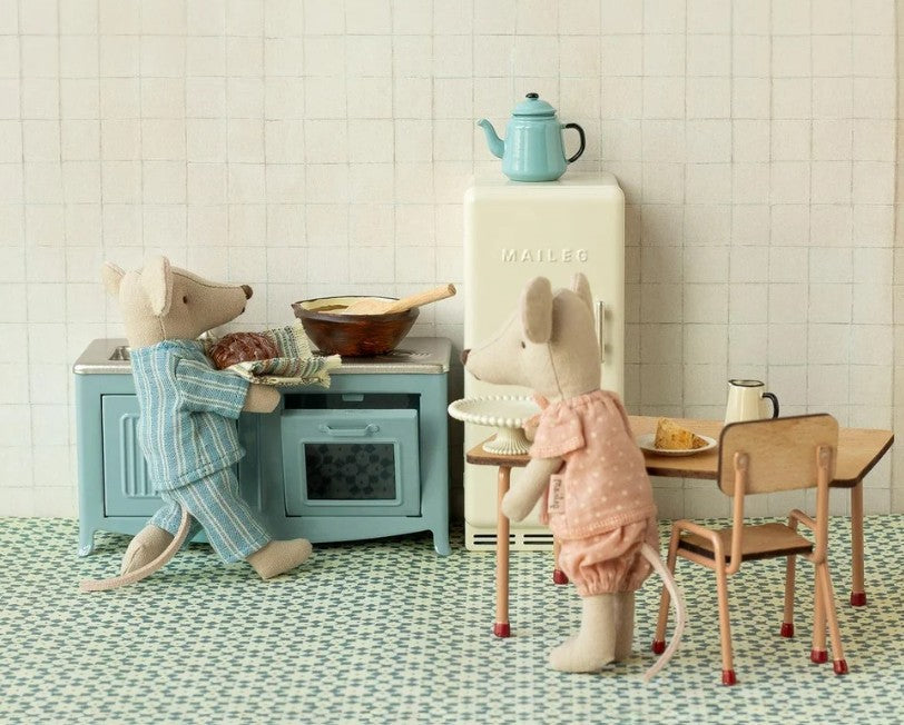 Maileg Mouse Table and Chair Set - Dark Powder