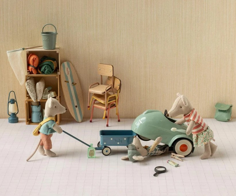 Maileg Car, Mouse - Light Mint