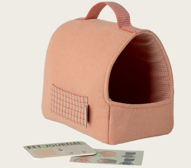 Maileg Pet Carrier - Coral