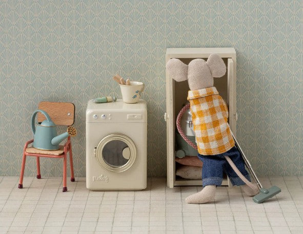Maileg Washing Machine, Mouse - Off-White
