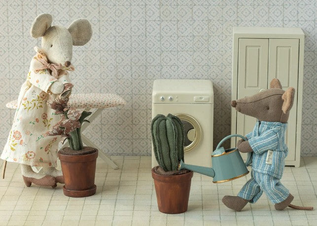 Maileg Watering Can, Mouse - Light Blue